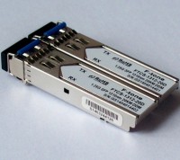 3G SDI SFP单发光纤？
